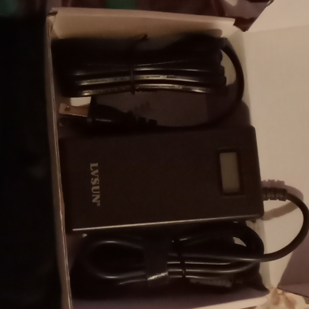 PC Charger - Picture 4 of 6